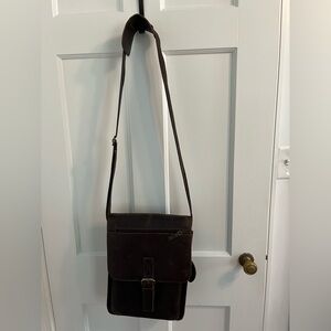 Classic Brown Leather Messenger Bag